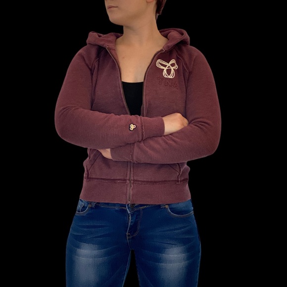 Classic TNA Zip-Up Hoodie, in a Rich Burgundy Color. - Picture 2 of 16
